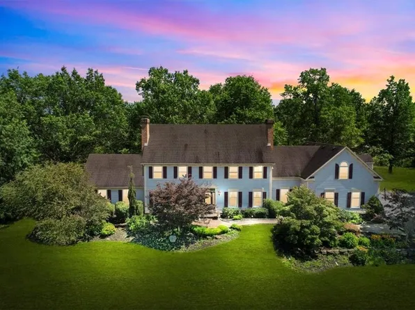 8 Fox Hollow Drive, Blooming Grove, NY 10914