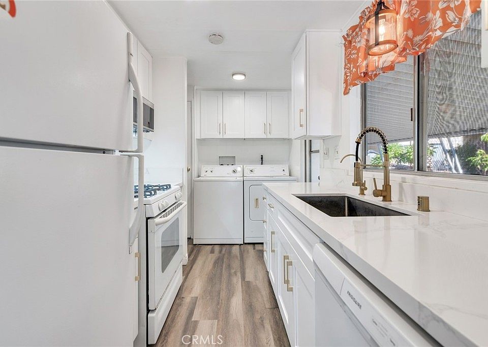 1st image of 4000 Pierce St Spc 295
