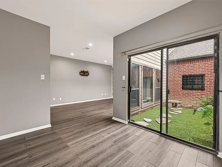 7447 Cambridge St #79 — Photo 17