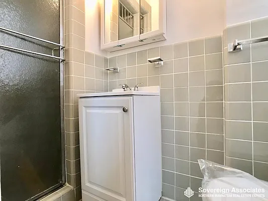 Rented by Sovereign Associates | media 4