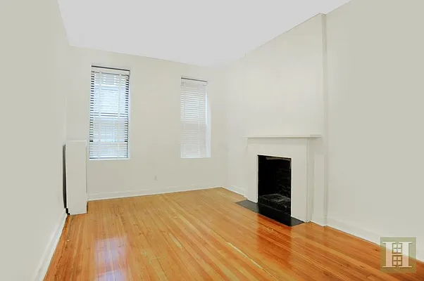 Rented by Halstead Real Estate | media 5