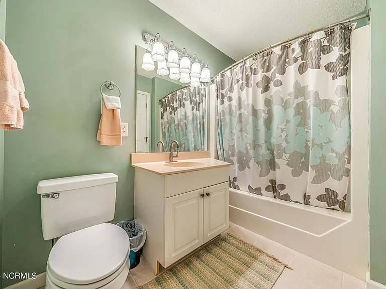 3145 Lakeside Commons Dr SE #1 — Photo 22