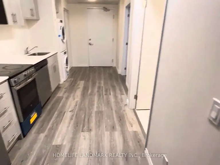 246 Lester St #311 — Photo 5