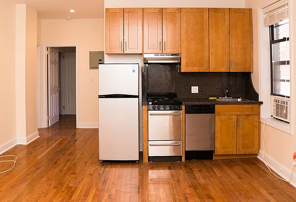 Rented by Nooklyn NYC LLC | media 55