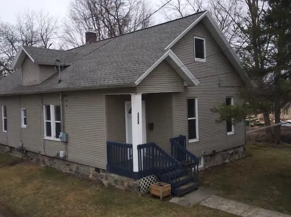 1013 Maple Ave, Jackson, MI 49203