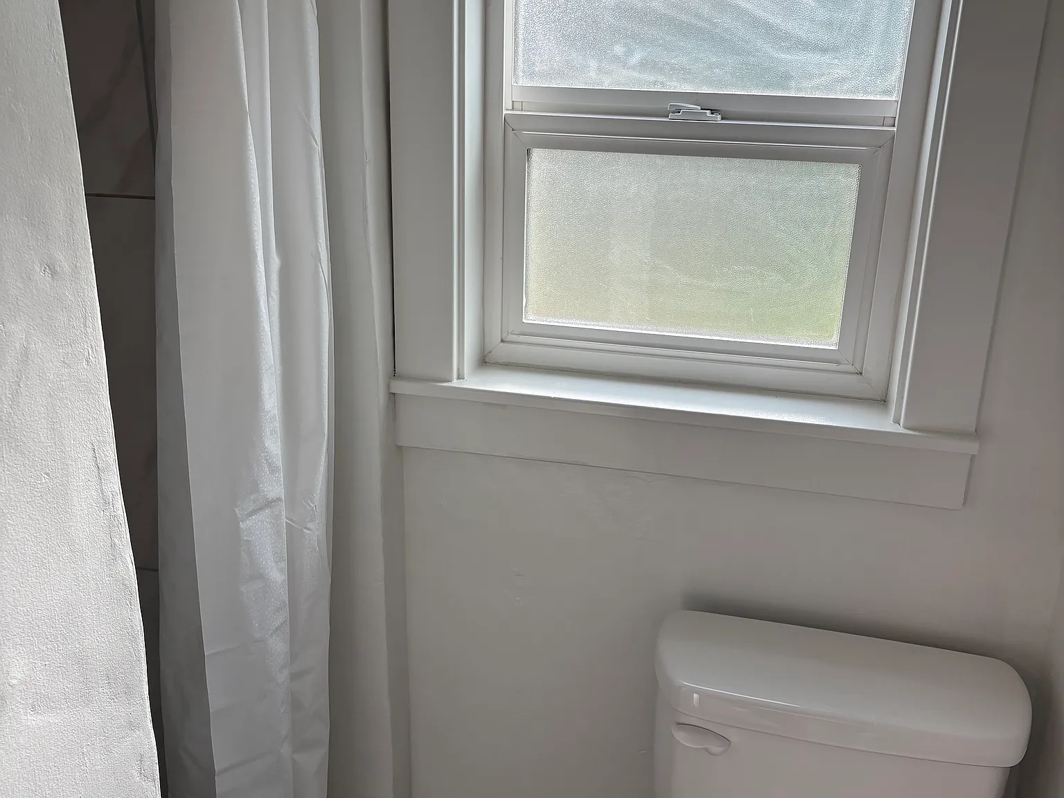1 bed, 330 sqft, $950 — Photo 4