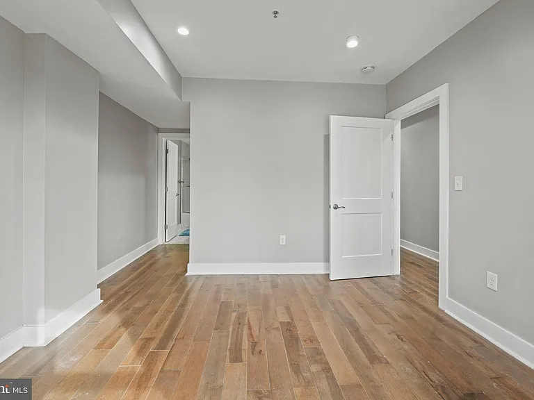 2419 Benning Rd NE — Photo 13
