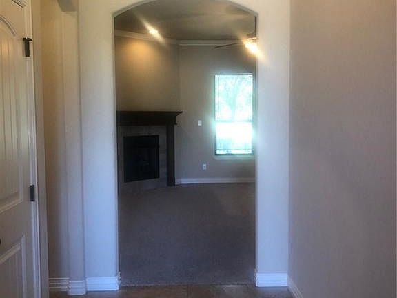 3rd image of 1703 W Limestone Ct