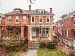 3826 Garfield St NW, Washington, DC 20007