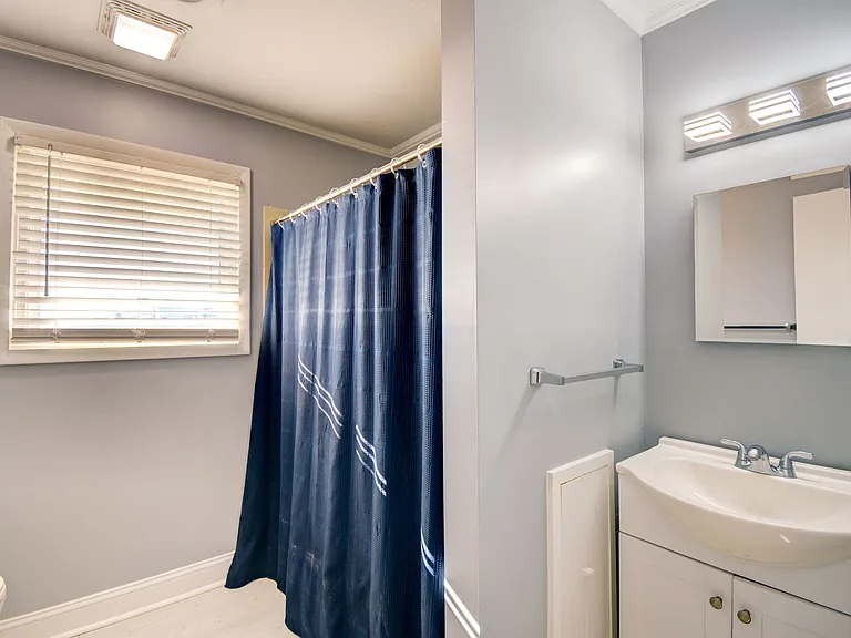 110 Topsail Rd — Photo 20