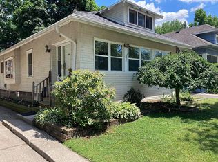 2329 Strathmore Rd, Lansing, MI 48910