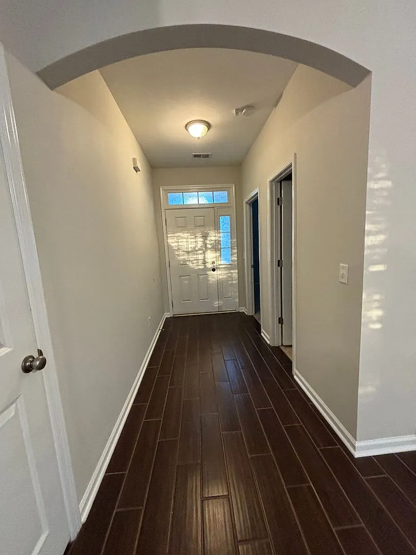 Room to Roam in NE Columbia! — Photo 2