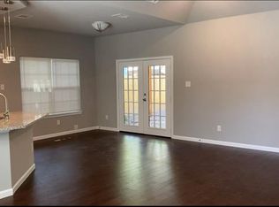 1441 E Baltimore Ave, Fort Worth, TX 76104