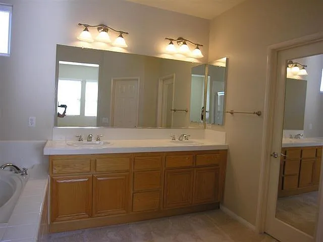 16530 Manassas St — Photo 10