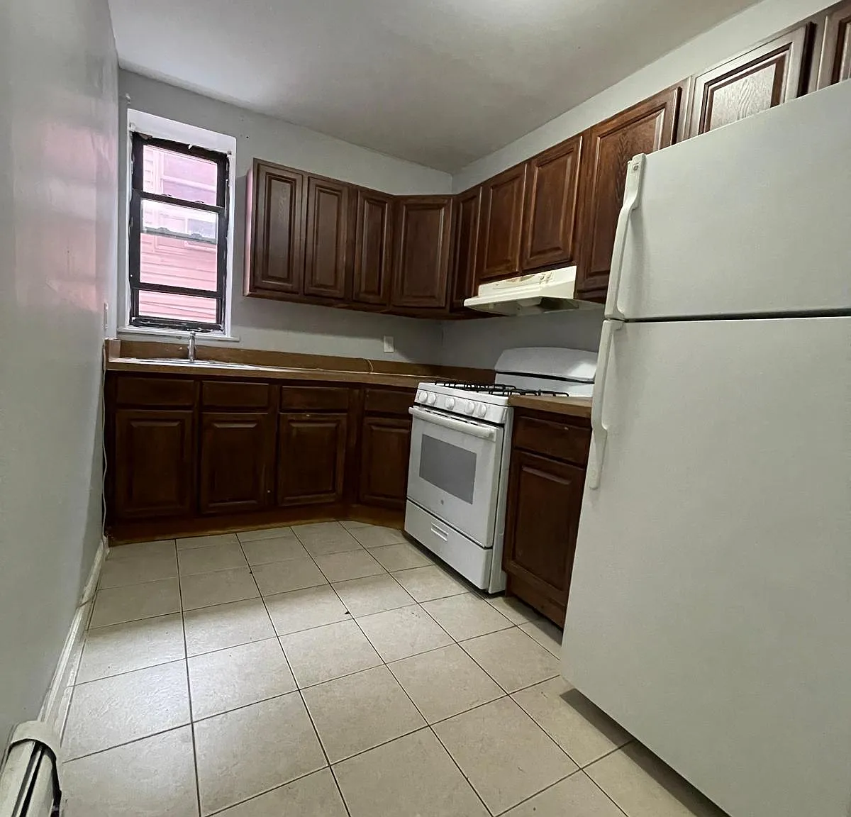 2 bed, 800 sqft, $1,750 — Photo 1