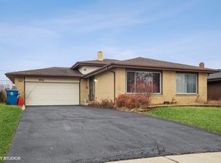 192 E Schubert Ave, Glendale Heights, IL