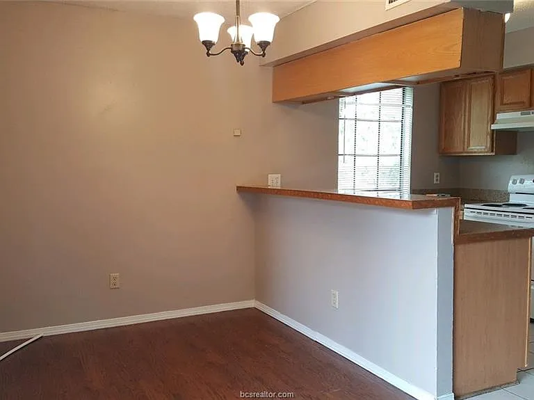 1020 Autumn Cir #A — Photo 13