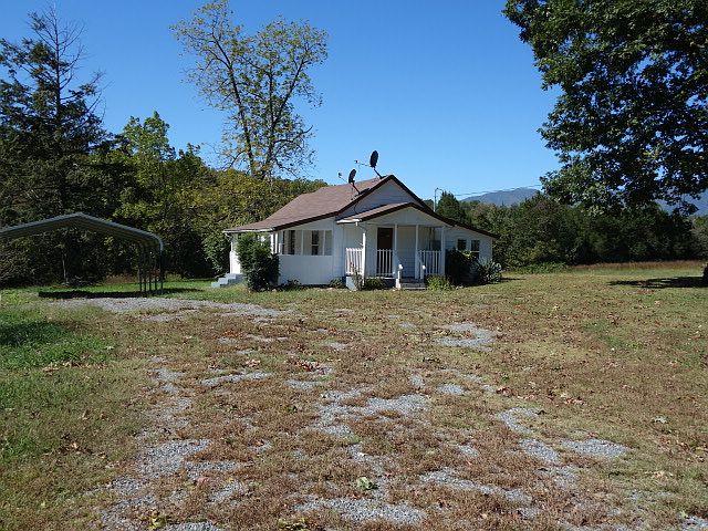 2nd image of 7955 Patrick Henry Hwy