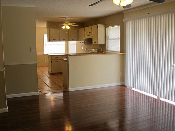 5th image of 7305 Crooked Lake Cir