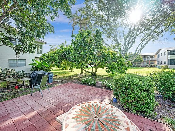 3rd image of 298 Chatham O #298