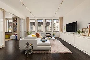 252 7th Avenue, #14G