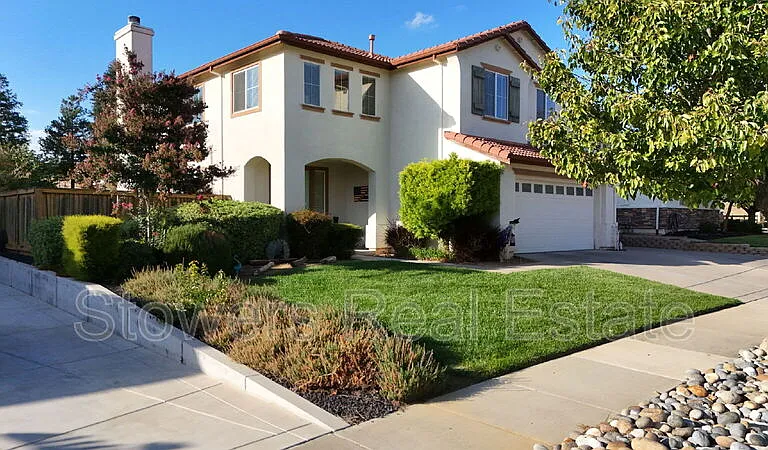 729 Copperfield Ct — Photo 33
