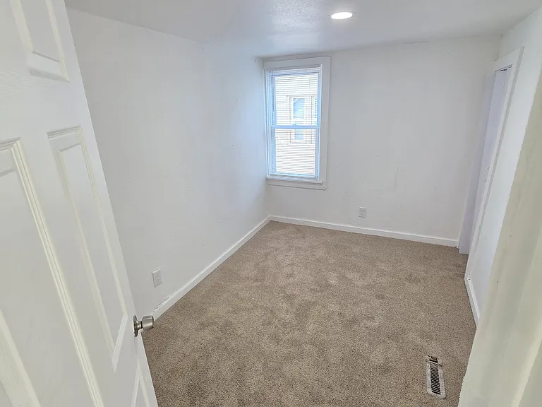 15111 Lesure St — Photo 10