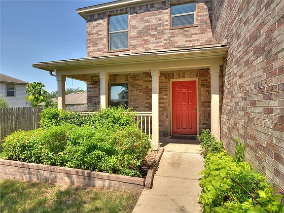 3rd image of 4610 Mellow Hollow Dr