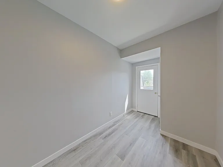 92 Marlborough Ave #3 — Photo 38