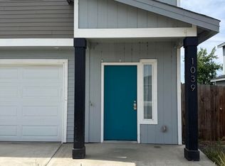 1039 NE Emerald Dr, Hermiston, OR 97838