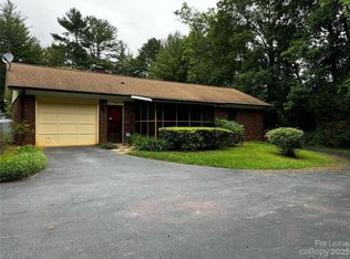 106 White Pine Dr, Fletcher, NC 28732
