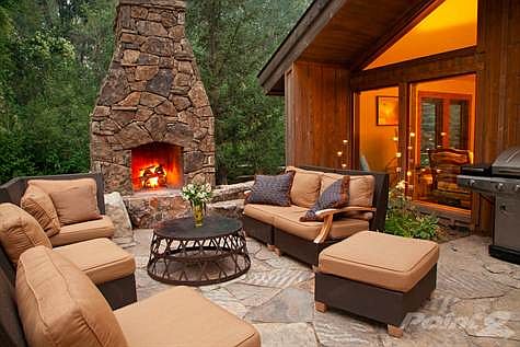 Outdoor Fireplace