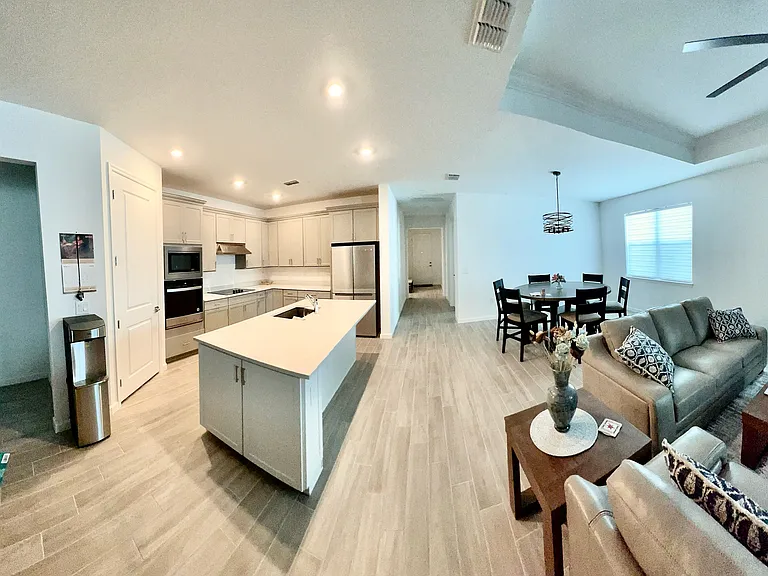 6942 Honeybell Dr — Photo 5