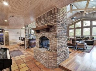 1105 Red Oak Rd, Buda, TX 78610