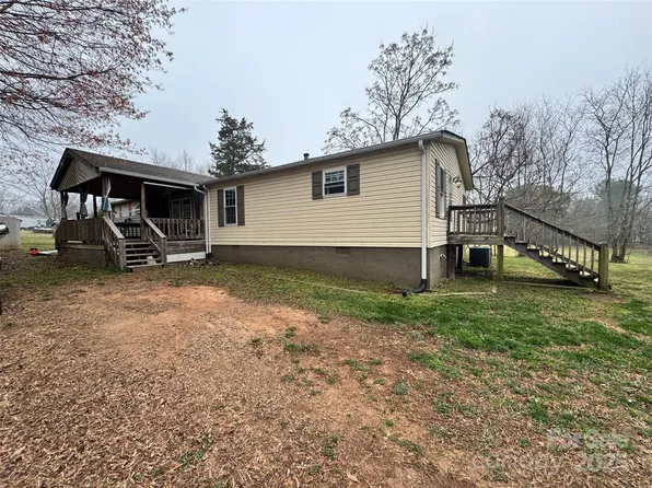 3103 Blue Ridge Dr, Shelby, NC 28150