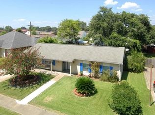 409 Greenwood Dr, La Place, LA 70068