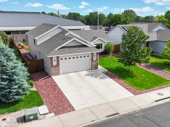 479 E 27th St, Loveland, CO 80538