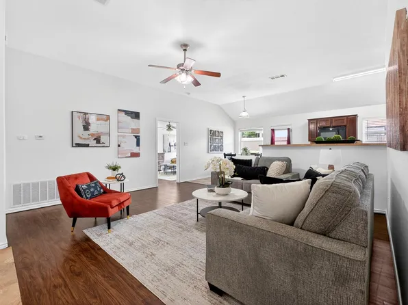 403 Chrislyn St, Troy, TX 76579