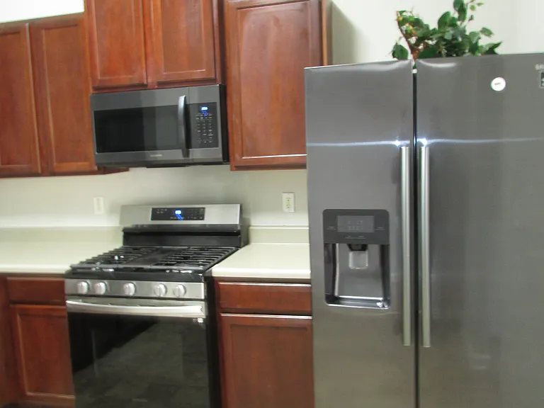 1471 Wilshire Way — Photo 22