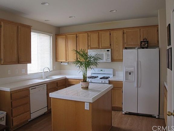 5th image of 30783 Sonora St