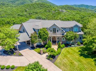 1700 Mountainside Dr, Blacksburg, VA 24060