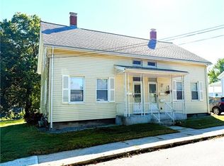 70-72 Chestnut St, Lincoln, RI 02838
