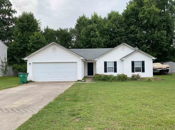 413 Shenandoah Ct, Winder, GA 30680