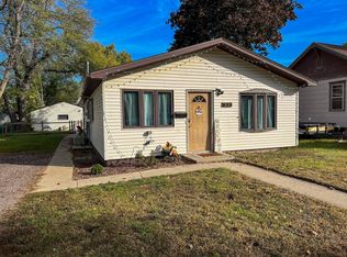 833 11th St SW, Huron, SD 57350