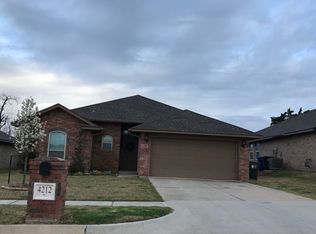 4212 Condor Dr, Norman, OK 73072