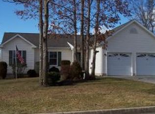 232 Tackle Ave, Manahawkin, NJ 08050