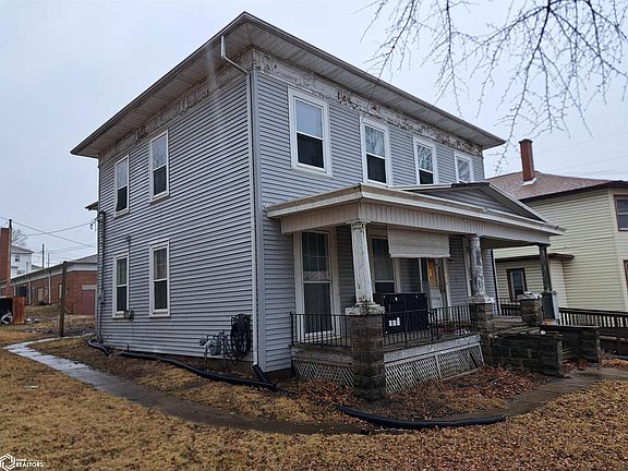 2nd image of 105 S 6th St
