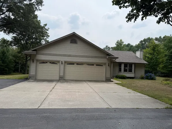 1515 W River Rd, Muskegon, MI 49445