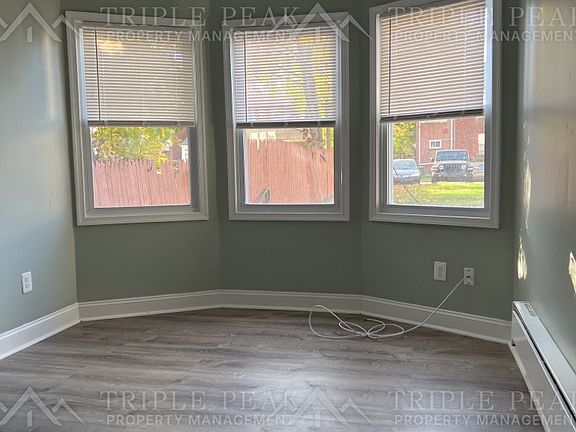 2nd image of 122 Main St APT A