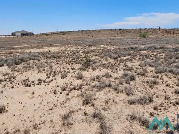 122 Tierra Grande Blvd, Roswell, NM 88203